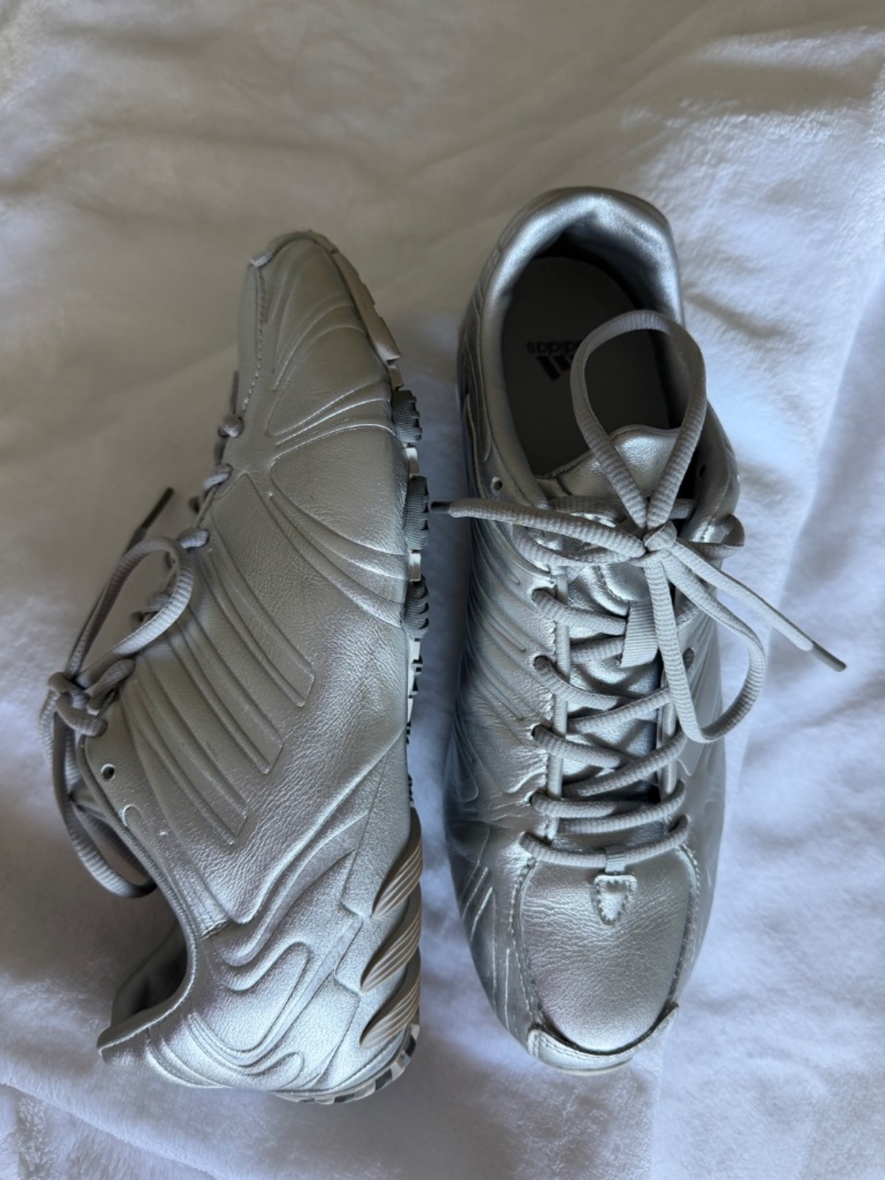 Shoes - Picture 4 of 4